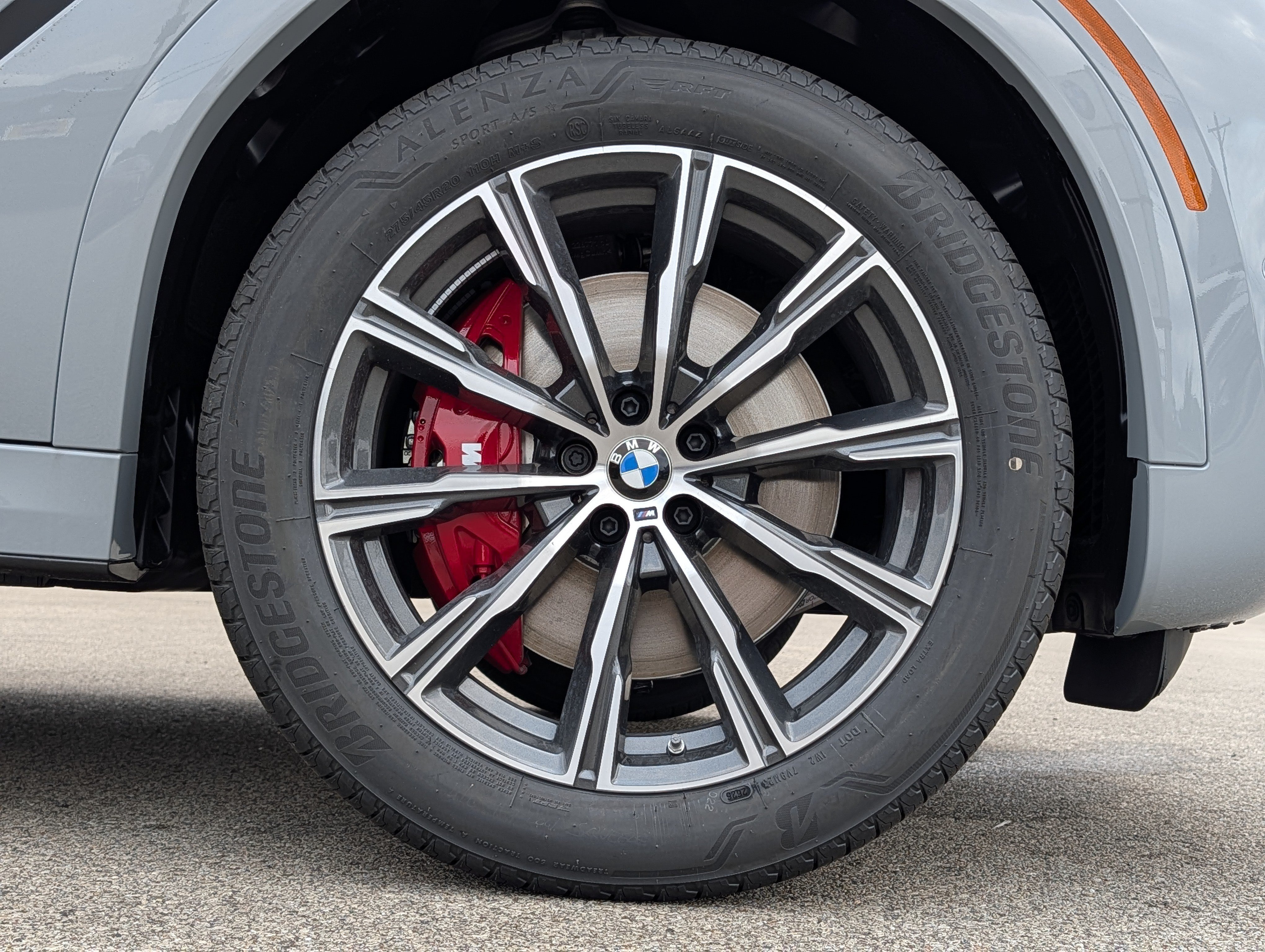 New 2027 BMW X6 xDrive40i AWD/4WD image 4