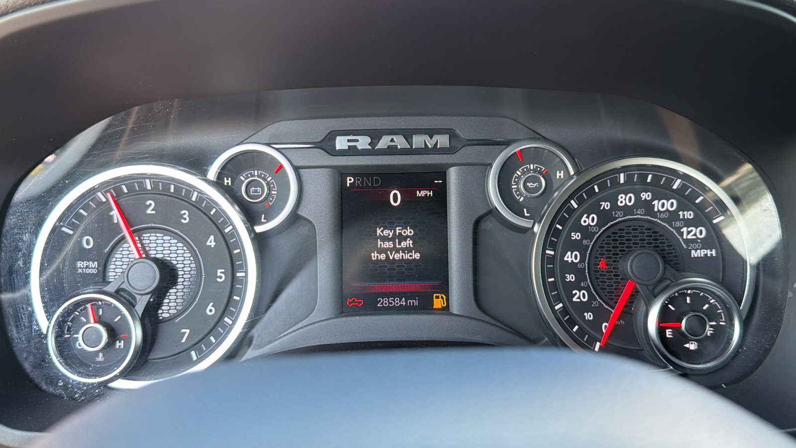 Used 2025 RAM 2500 Big Horn AWD/4WD image 30