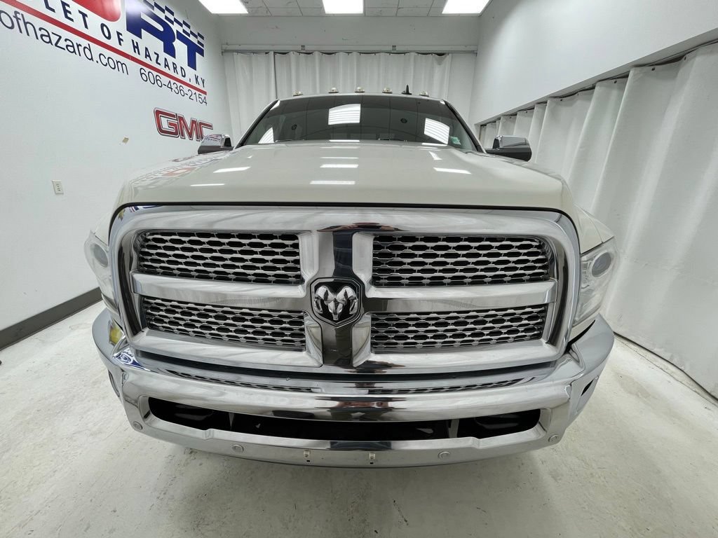 Used 2018 RAM 2500 Laramie w/ Snow Chief Group AWD/4WD image 2