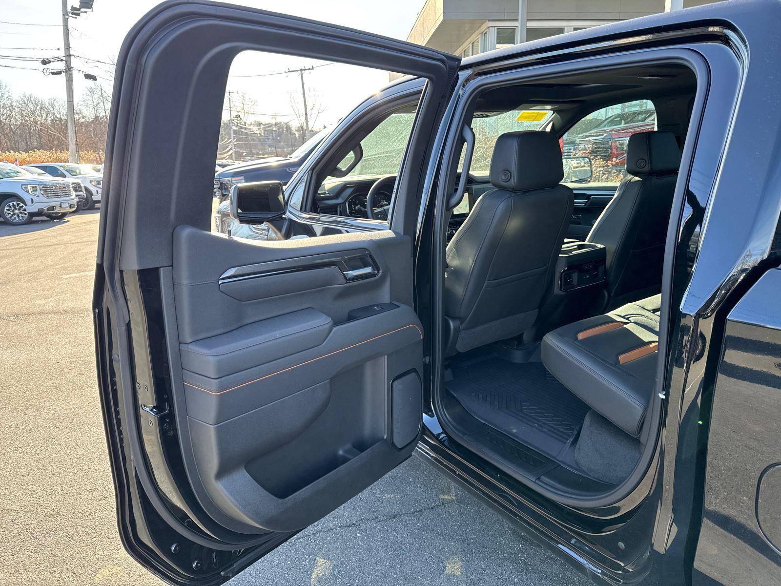 New 2026 GMC Sierra 1500 AT4 w/ Technology Package image 31