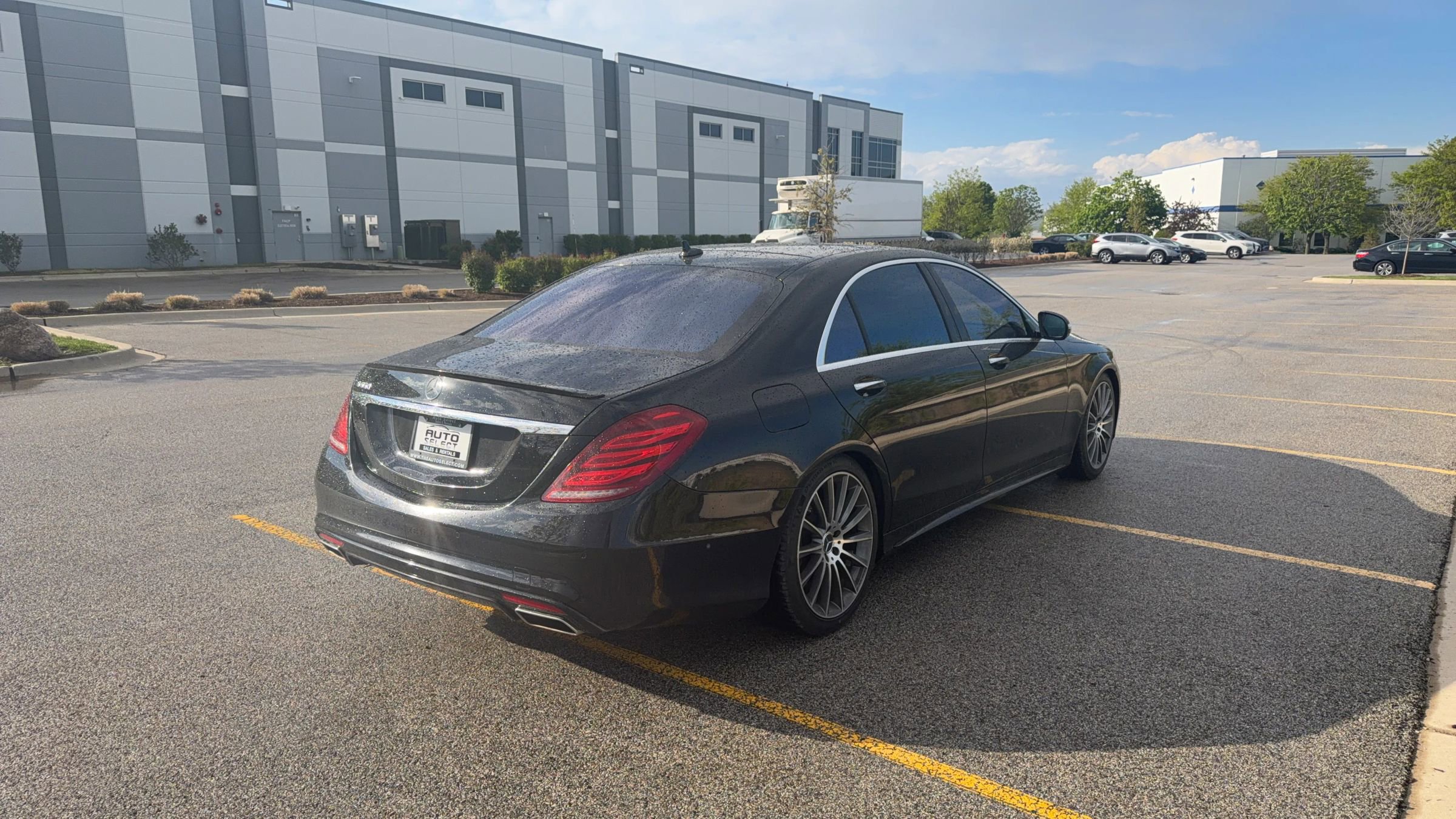 Used 2014 Mercedes-Benz S 550 Sedan w/ Sport Package Plus One image 5