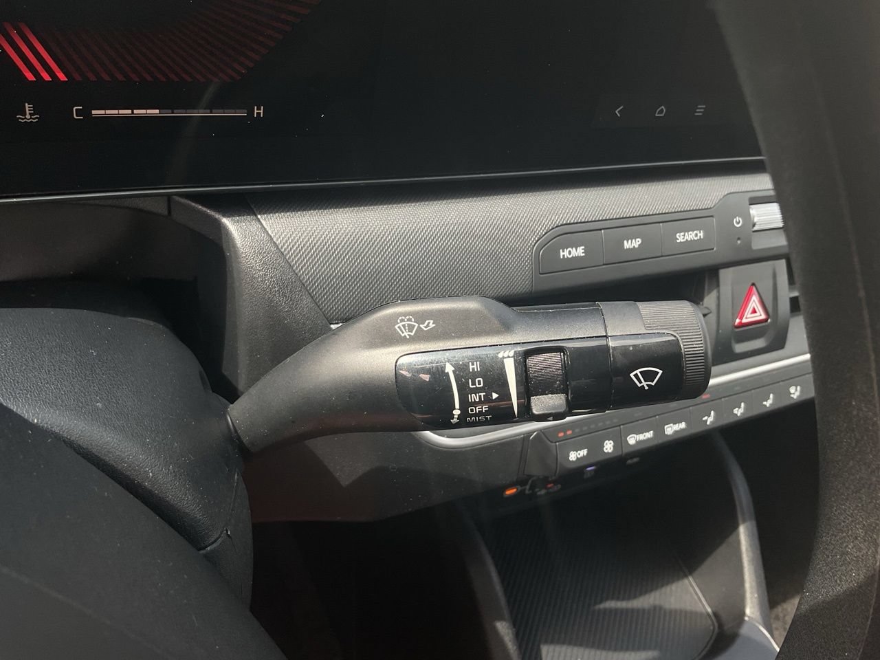Used 2025 Kia K4 FWD image 26