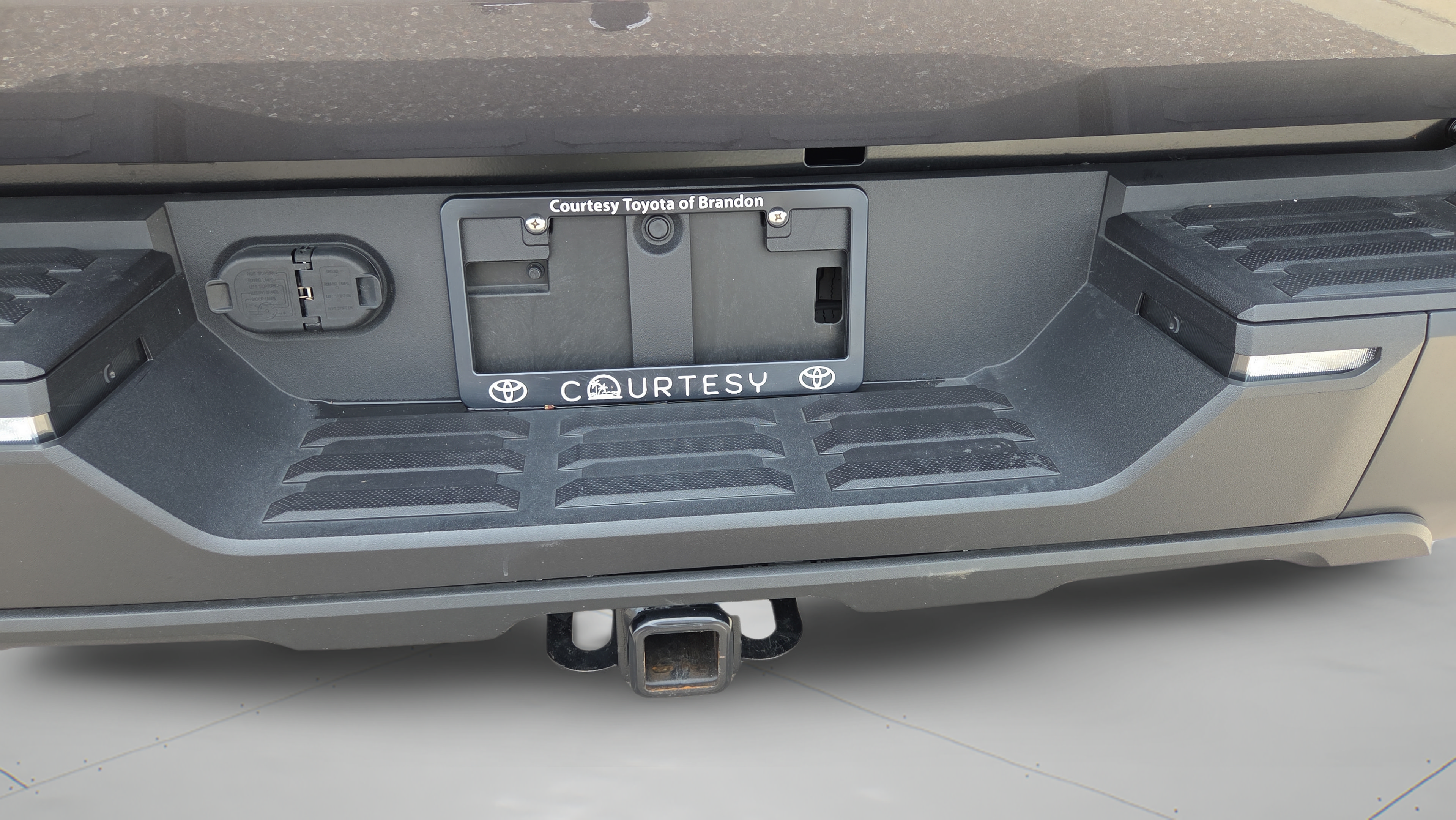 Certified 2025 Toyota Tundra SR5 AWD/4WD image 31
