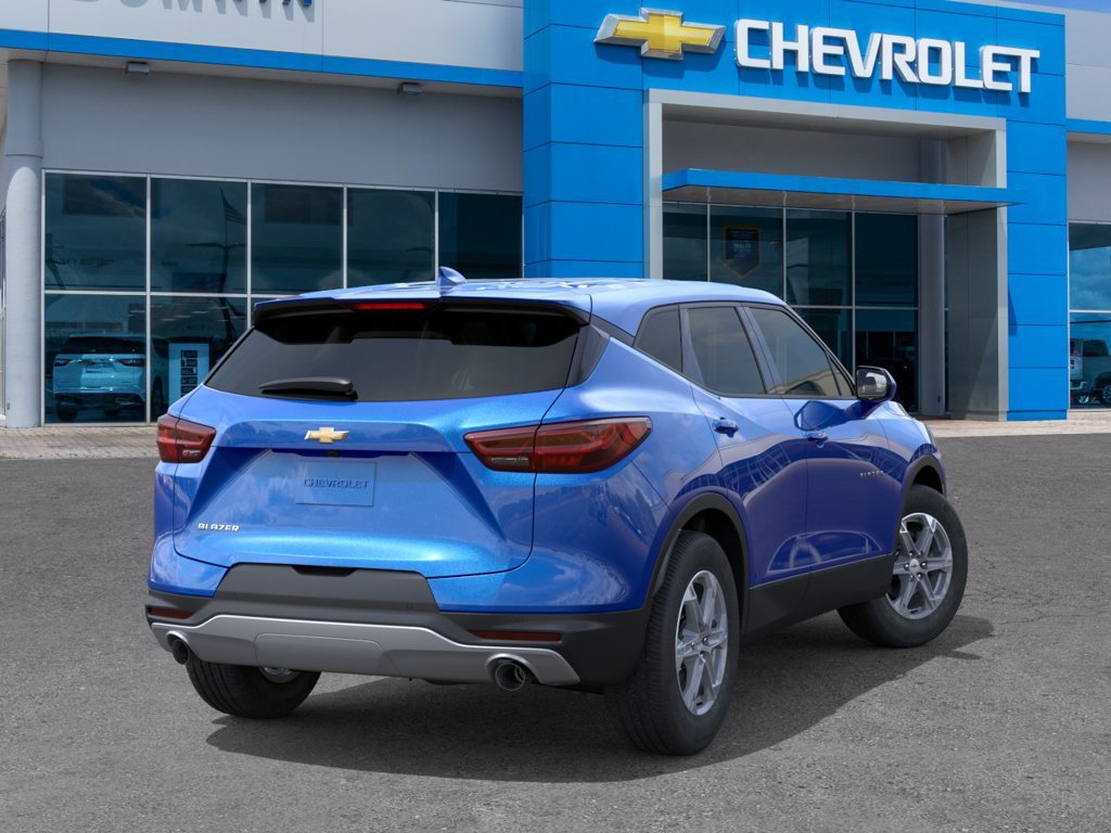 New 2026 Chevrolet Blazer LT FWD image 5