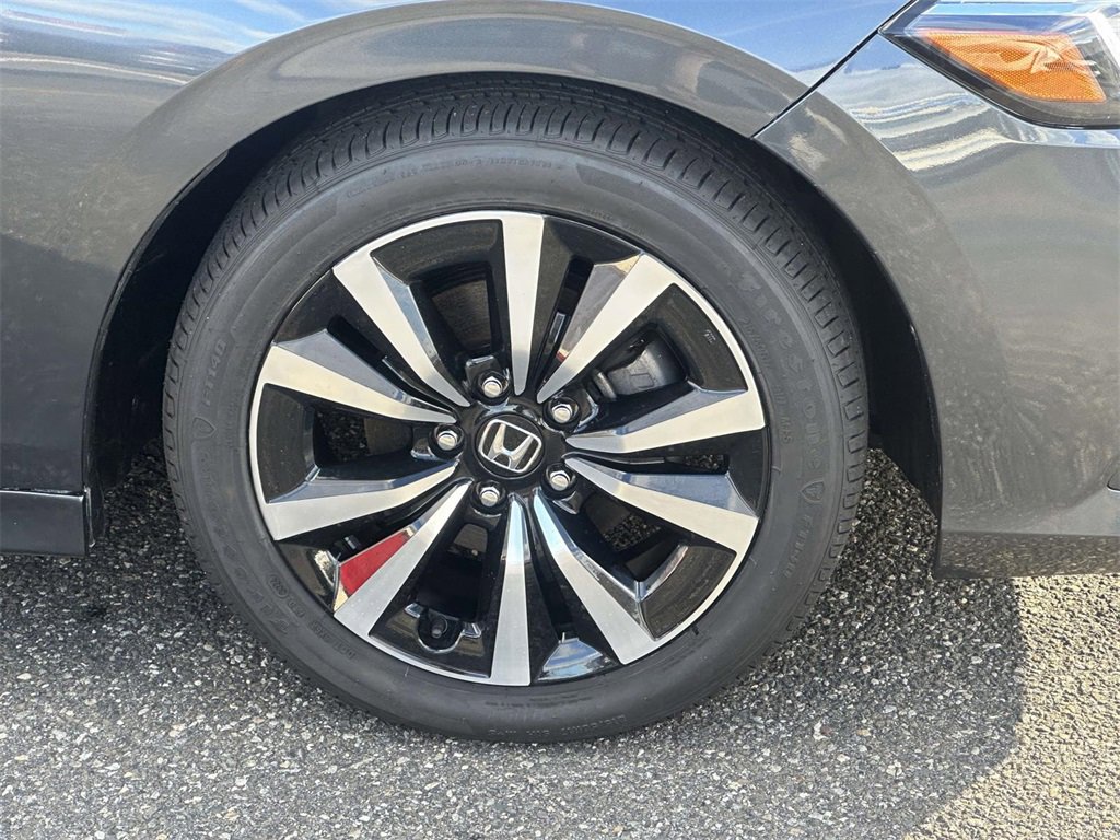 Certified 2022 Honda Civic EX image 6