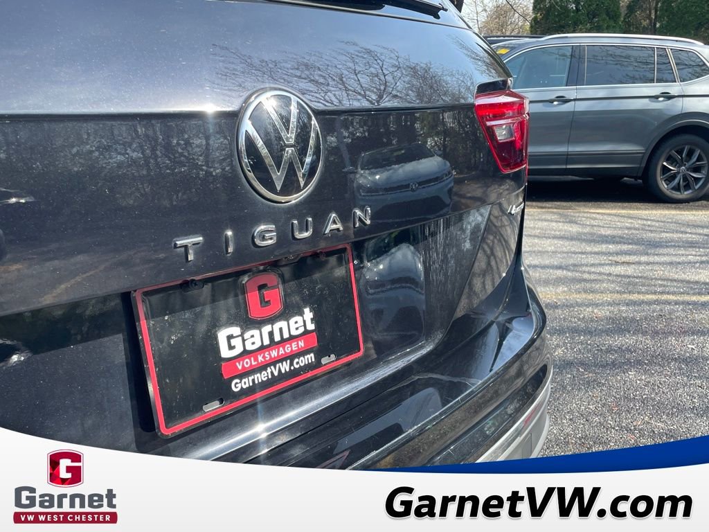 Used 2022 Volkswagen Tiguan SE image 33