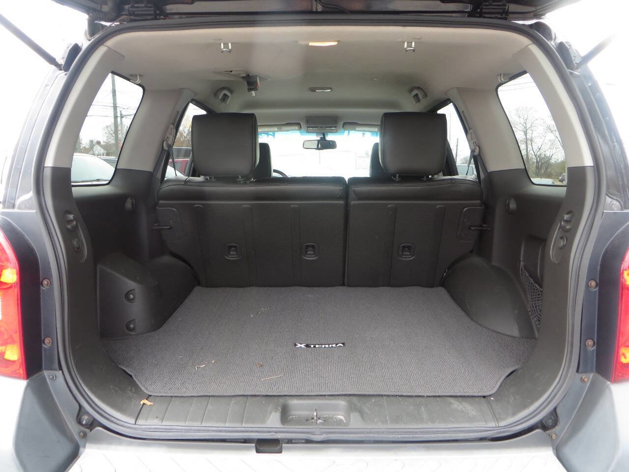 Used 2015 Nissan Xterra PRO-4X w/ Pro-4x Leather Package image 14