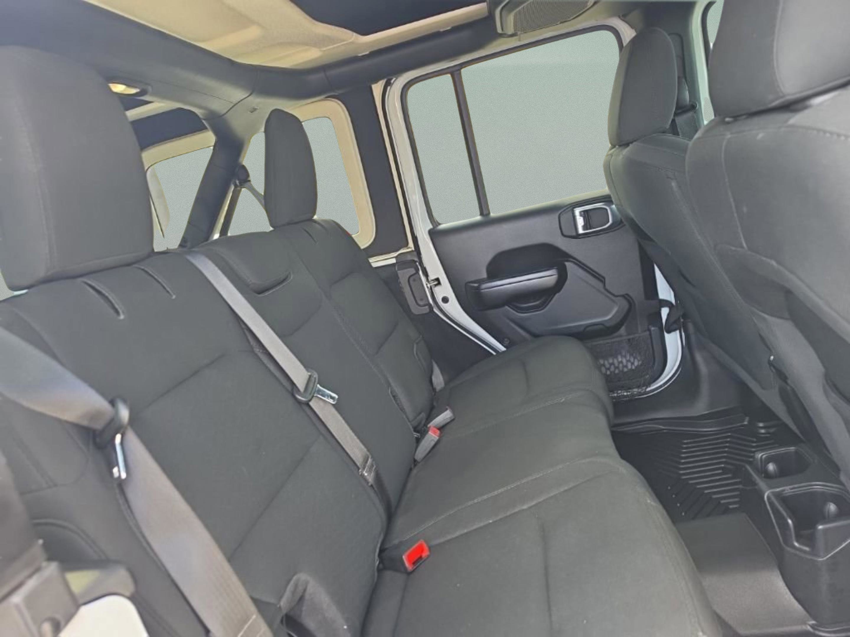 Used 2020 Jeep Wrangler Unlimited Sport image 31