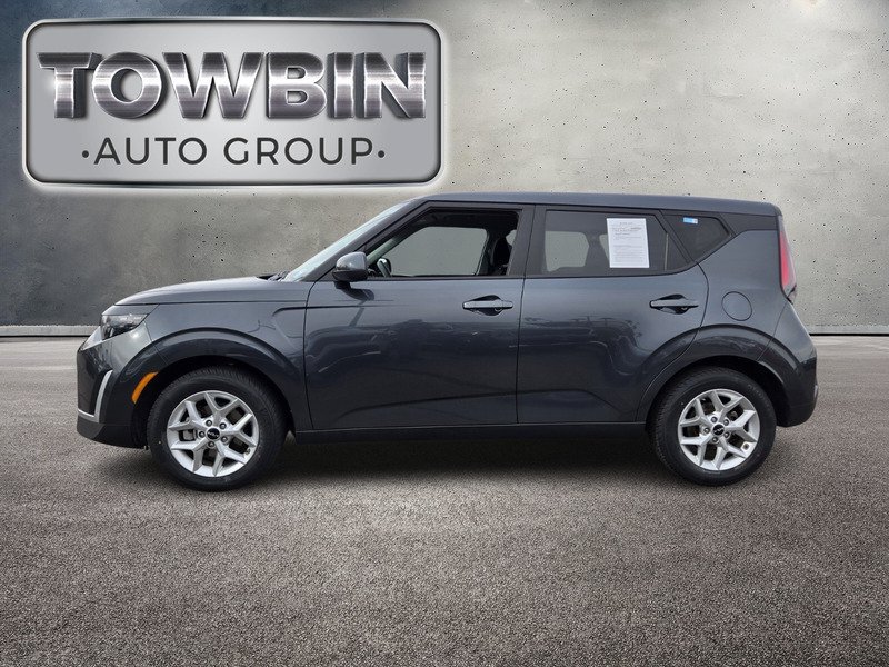 Used 2024 Kia Soul LX w/ Option Group 015 FWD image 8
