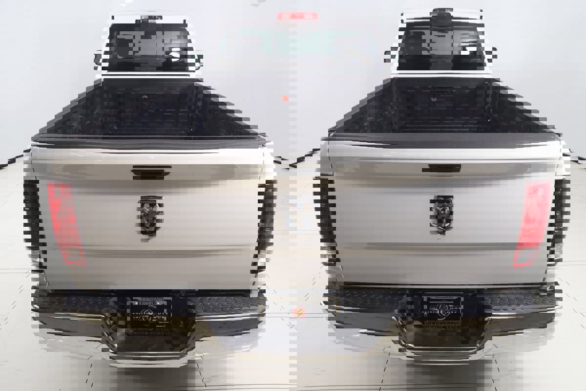 Used 2015 RAM 1500 Tradesman w/ Power & Remote Entry Group image 37