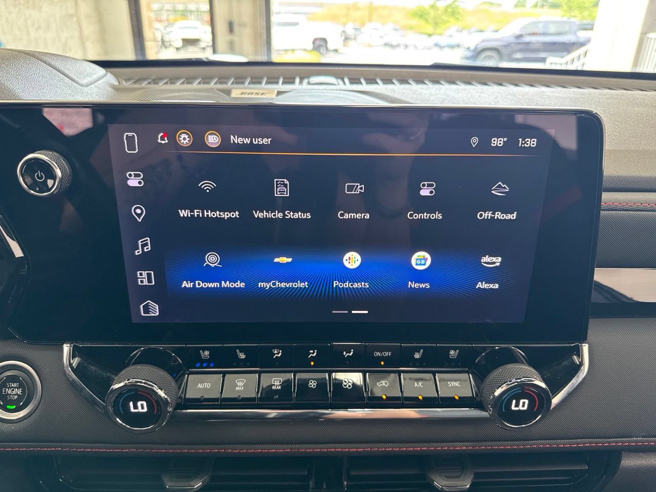 Used 2023 Chevrolet Colorado Z71 w/ Z71 Convenience Package 2 AWD/4WD image 23