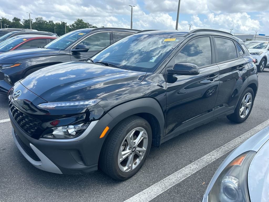 Used 2023 Hyundai Kona SEL w/ Cargo Package FWD image 8