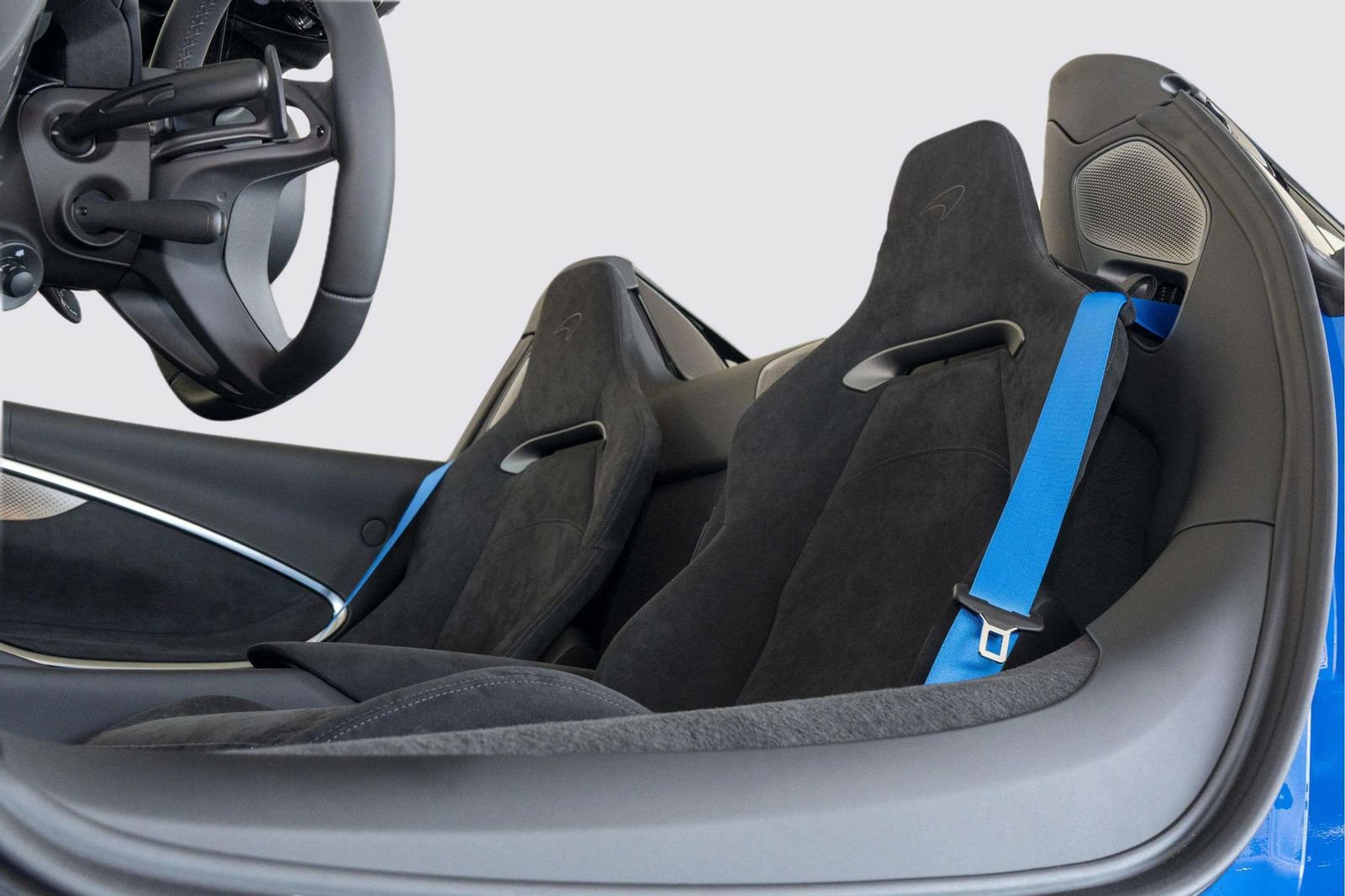 New 2026 McLaren Artura Spider RWD image 20