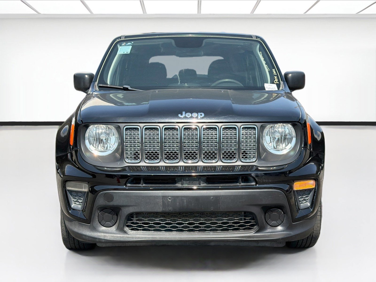 Used 2019 Jeep Renegade Sport AWD/4WD image 2