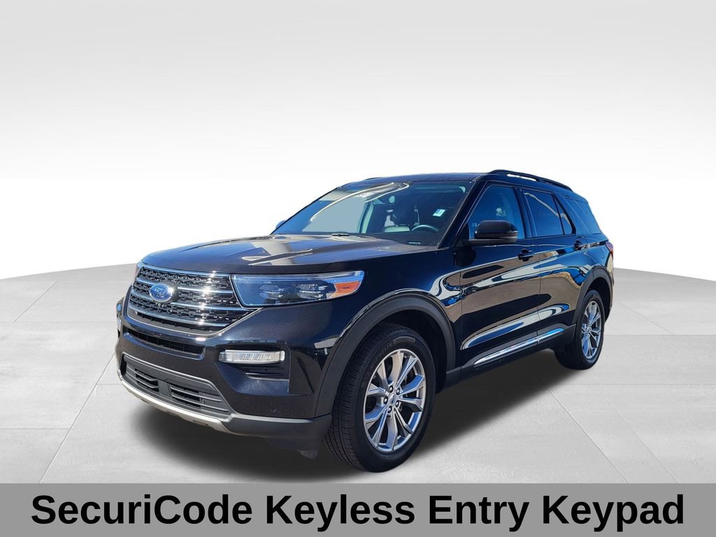 Certified 2023 Ford Explorer XLT w/ Equipment Group 202A image 8