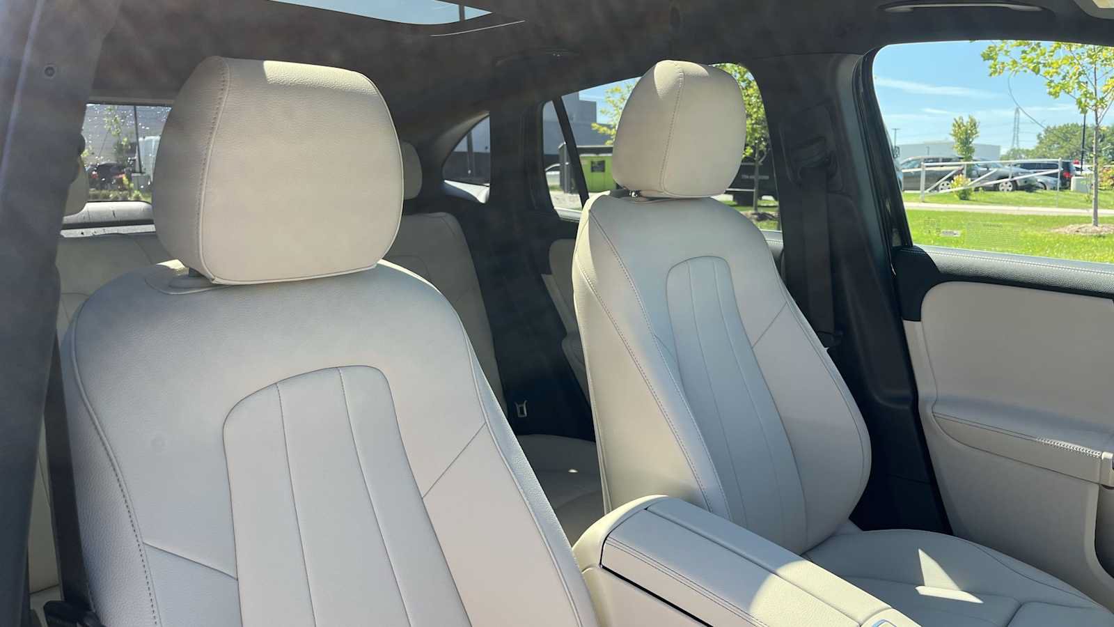 New 2026 Mercedes-Benz GLA 250 4MATIC image 36
