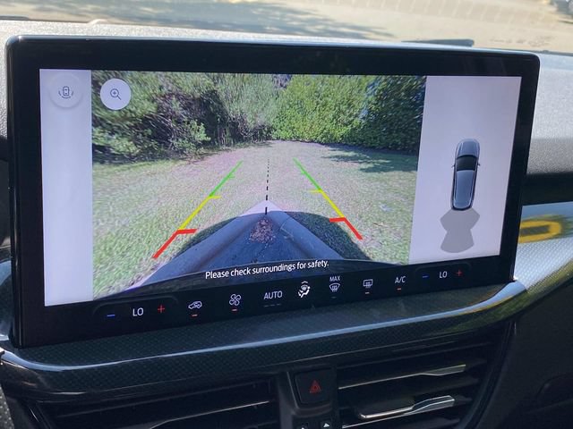 Used 2023 Ford Escape ST-Line w/ Tech Pack #1 FWD image 25