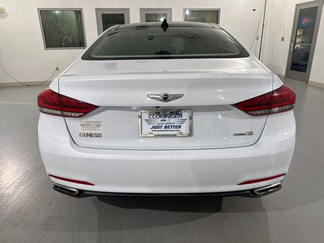 Used 2015 Hyundai Genesis 3.8 w/ Option Group 02 image 10