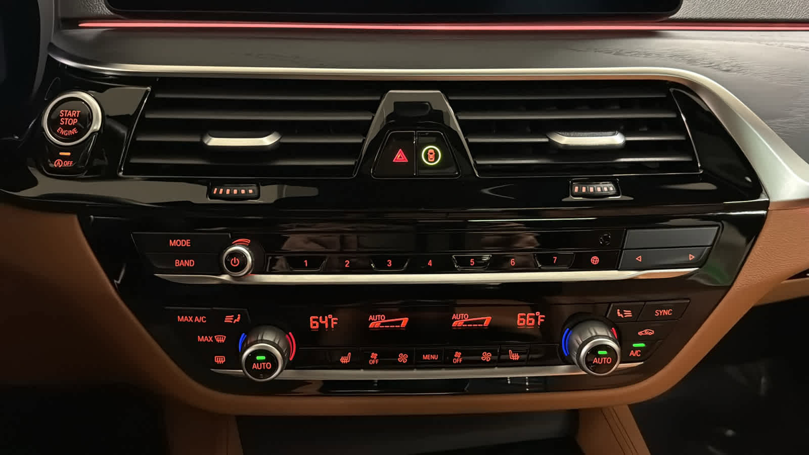 Used 2021 BMW 530i xDrive w/ M Sport Package AWD/4WD image 22