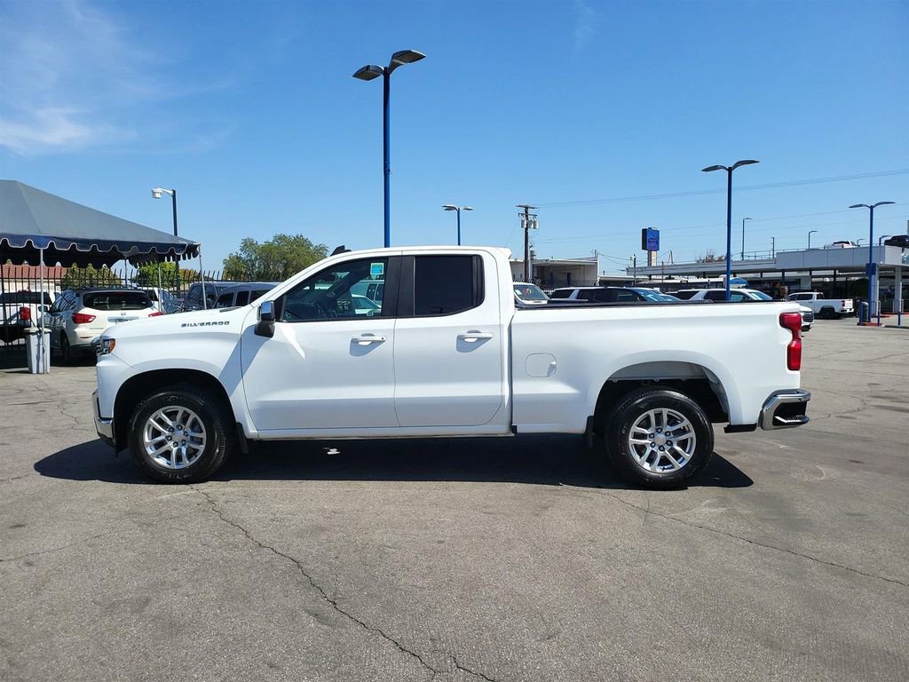 Used 2020 Chevrolet Silverado 1500 LT image 31