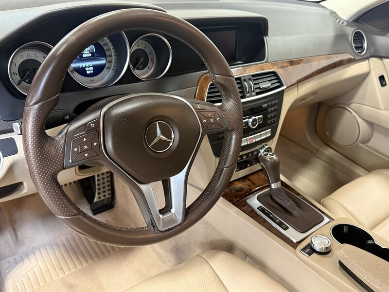 Used 2013 Mercedes-Benz C 250 Sedan image 18