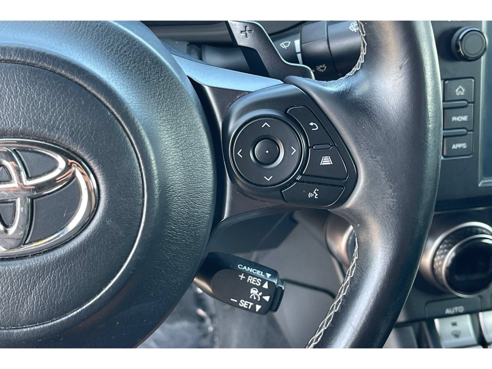 Used 2022 Toyota GR86 RWD image 36