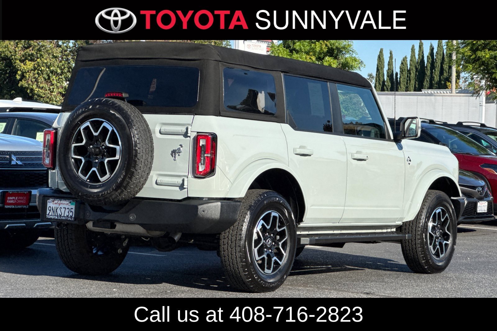 Used 2024 Ford Bronco Outer Banks AWD/4WD image 6