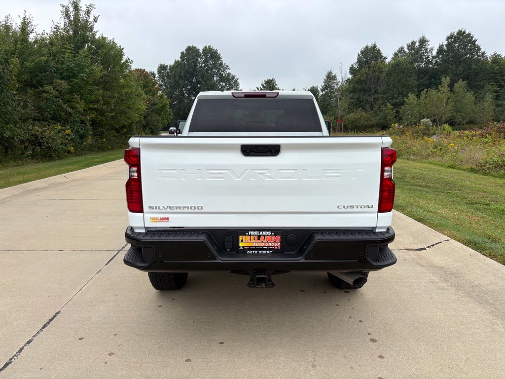 New 2026 Chevrolet Silverado 2500 Custom w/ Custom Value Package AWD/4WD image 8