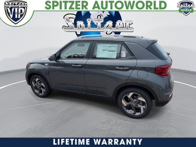 New 2026 Hyundai Venue SEL FWD image 10