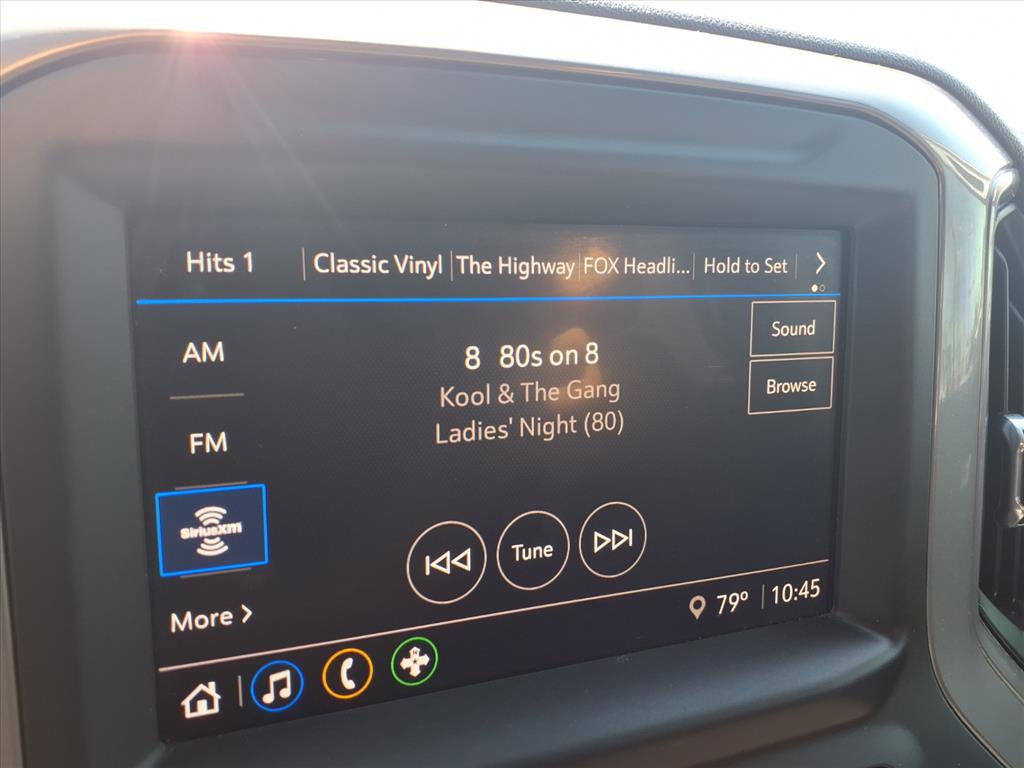 Used 2022 Chevrolet Silverado 1500 Custom image 26