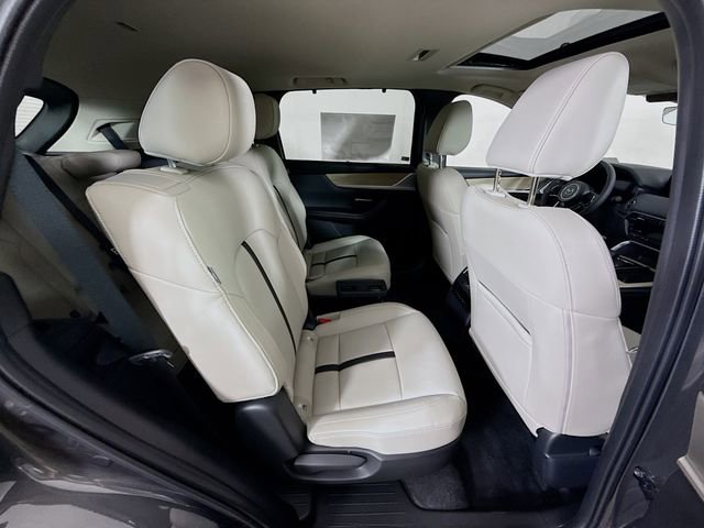 New 2025 MAZDA CX-90 Plug-In Hybrid w/ Preferred image 28