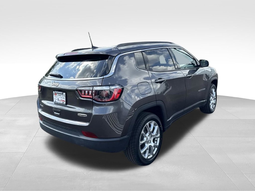 Certified 2023 Jeep Compass Latitude AWD/4WD image 4