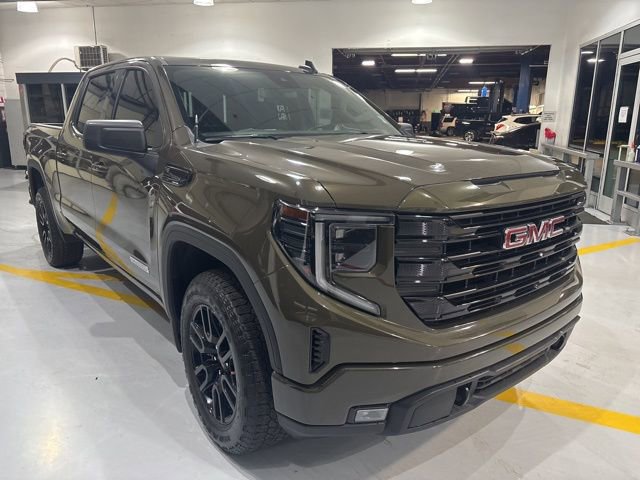 Used 2024 GMC Sierra 1500 Elevation AWD/4WD image 4