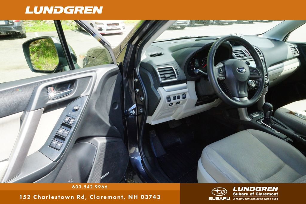 Used 2016 Subaru Forester 2.5i Touring w/ Eyesight & Navigation System AWD/4WD image 10