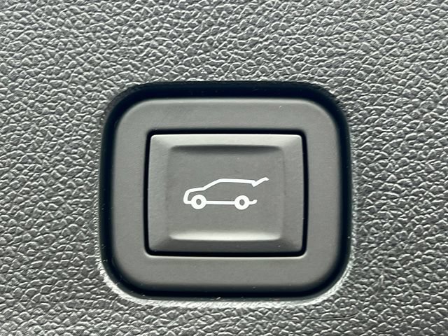 New 2026 Chevrolet Traverse RS w/ LPO, Floor Liner Package AWD/4WD image 40