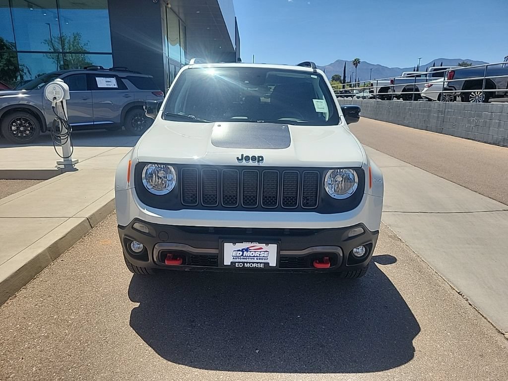 Used 2023 Jeep Renegade Trailhawk AWD/4WD image 2