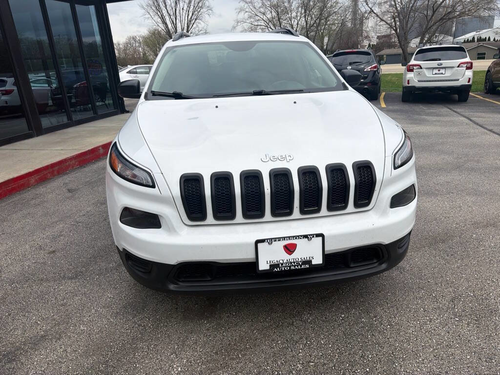 Used 2016 Jeep Cherokee Sport AWD/4WD image 8