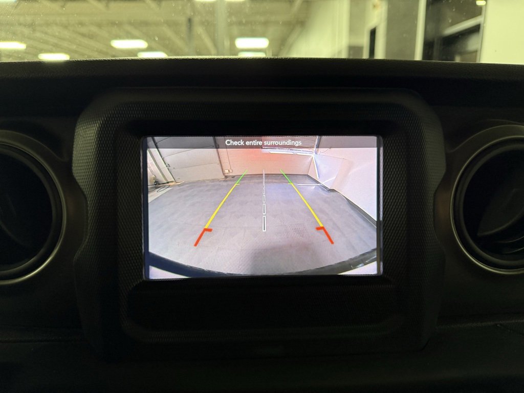 Used 2018 Jeep Wrangler Unlimited Sport S image 13