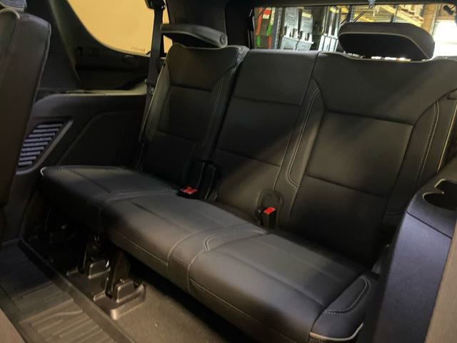 Used 2024 GMC Yukon SLT image 25