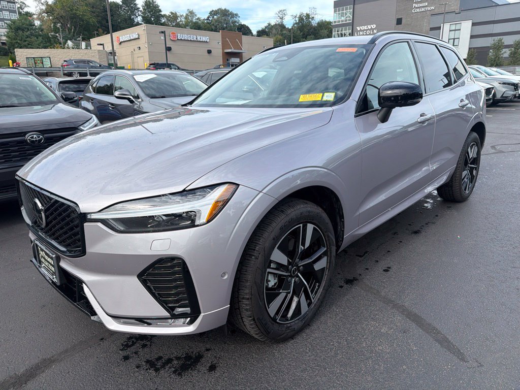Used 2026 Volvo XC60 B5 Plus w/ Protection Package Premier AWD/4WD image 1