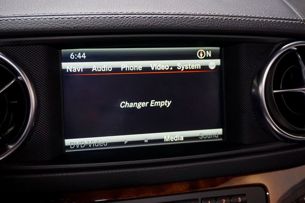 Used 2014 Mercedes-Benz SL 63 AMG image 28