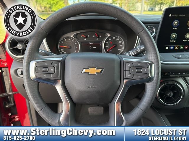 New 2025 Chevrolet Blazer LT w/ Midnight/Sport Edition AWD/4WD image 15