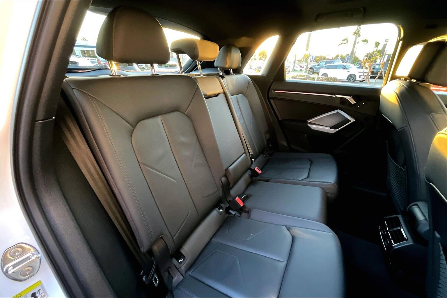 Used 2022 Audi Q3 2.0T Premium Plus w/ Premium Plus Package image 27