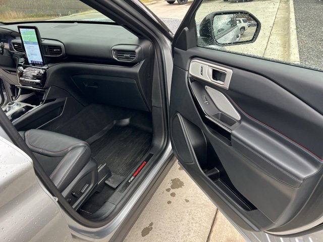 Used 2023 Ford Explorer ST w/ Equipment Group 401A image 30