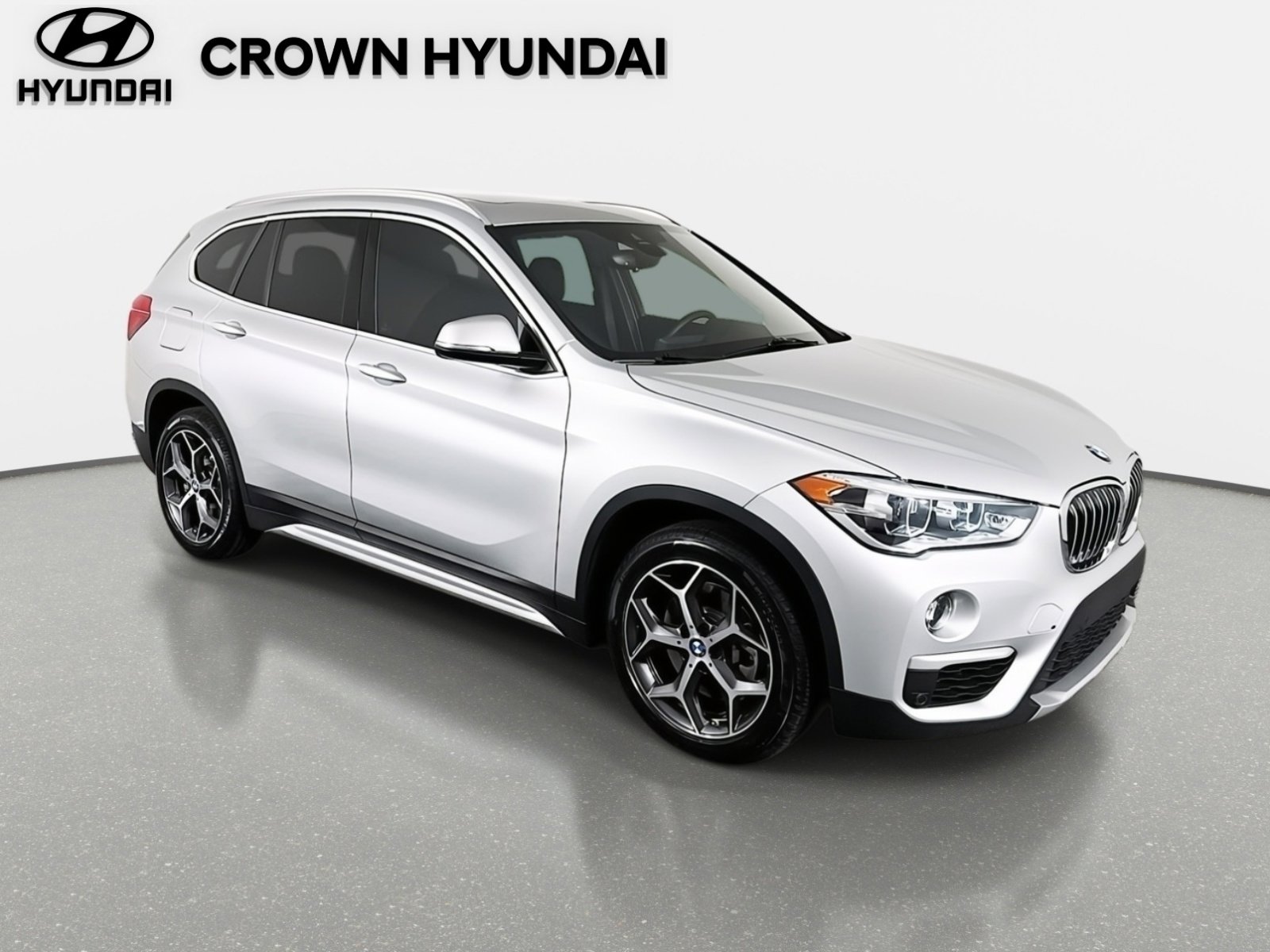 Used 2019 BMW X1 sDrive28i image 4