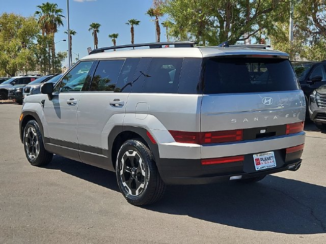 Used 2026 Hyundai Santa Fe SEL FWD image 8