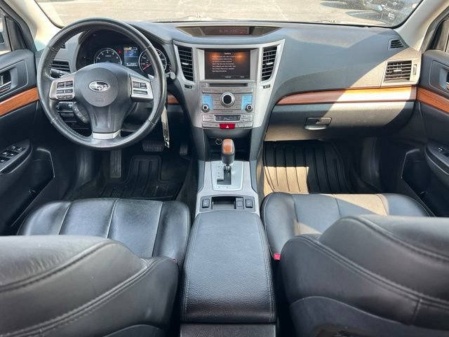 Used 2013 Subaru Outback 2.5i Limited AWD/4WD image 14