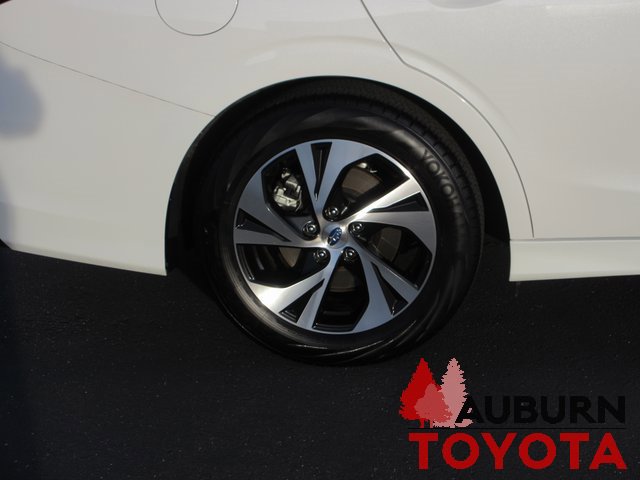 Used 2025 Subaru Legacy Premium image 4