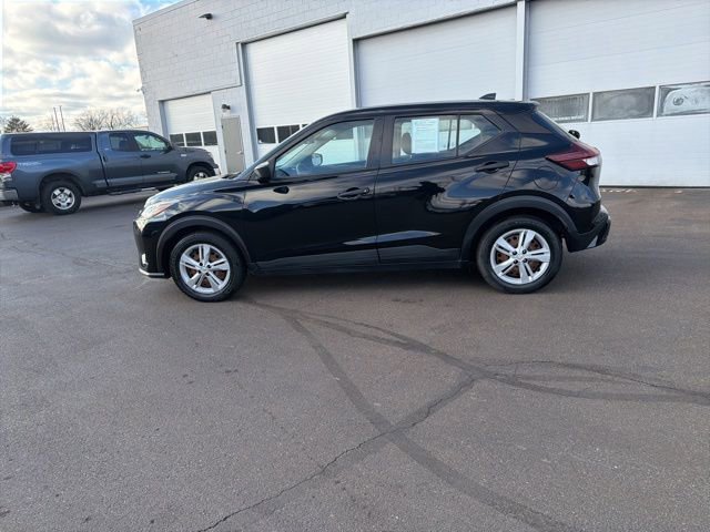 Used 2021 Nissan Kicks S image 14