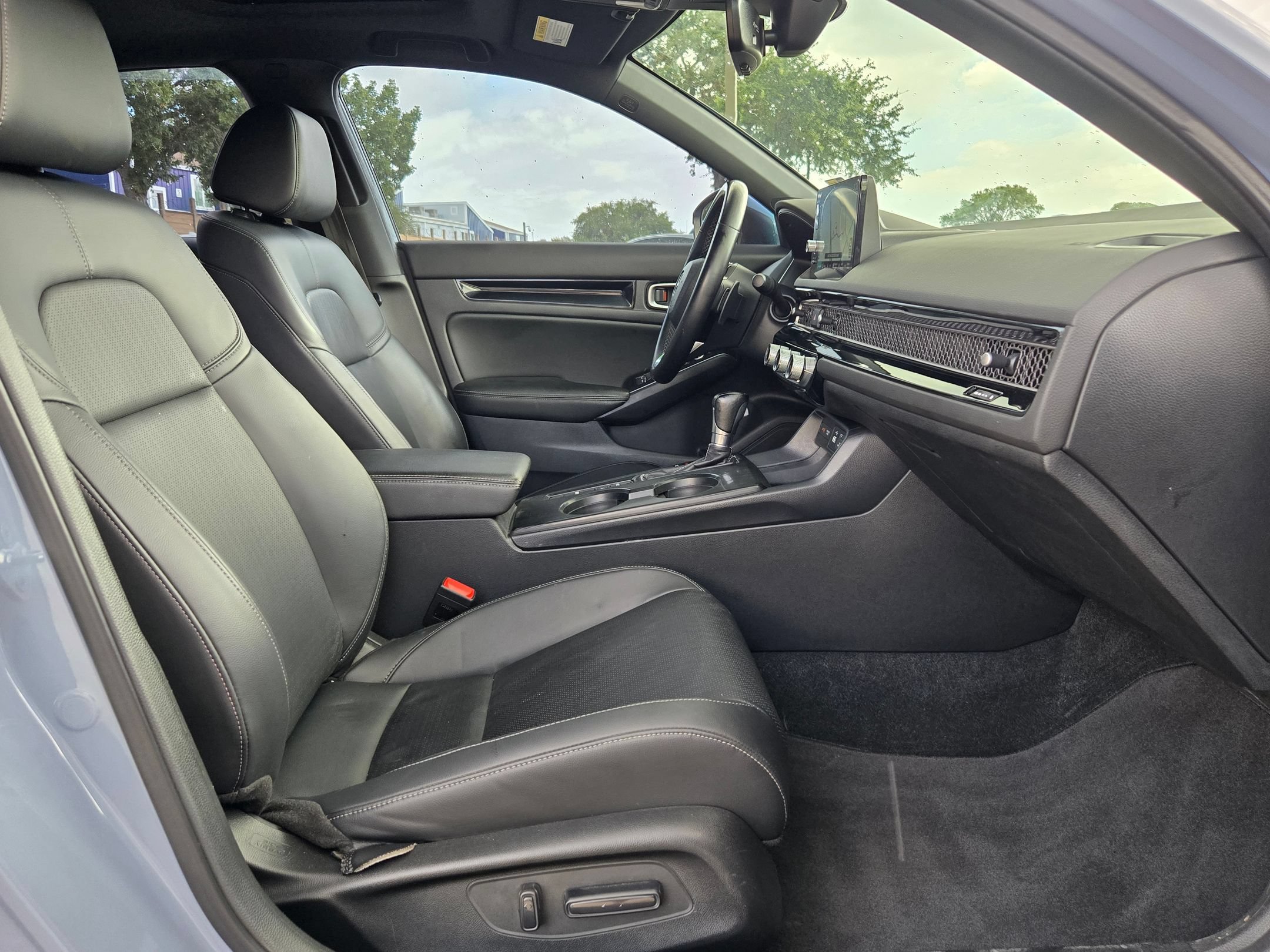 Used 2022 Honda Civic Sport Touring image 28